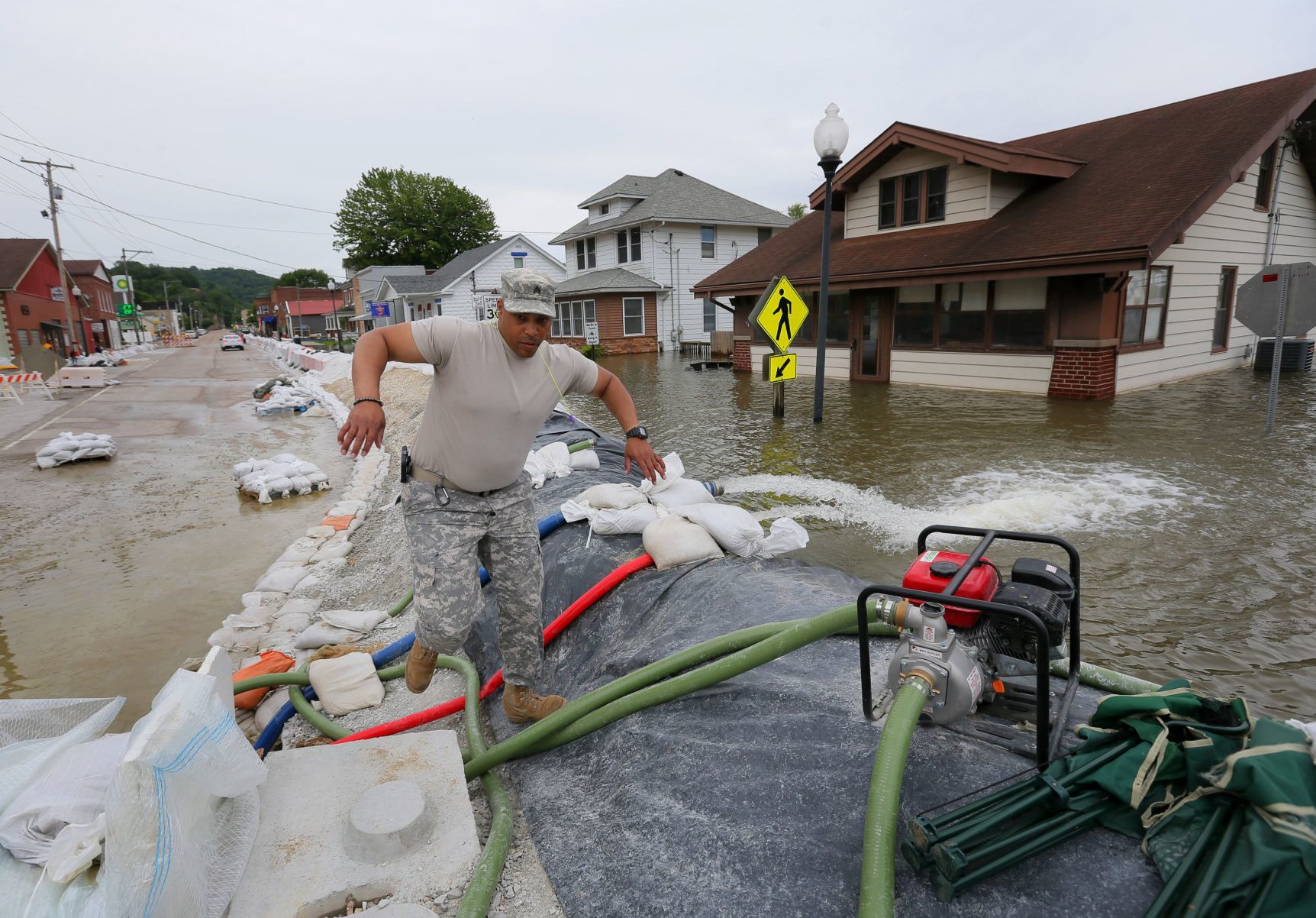 Mississippi River floodwater crests around St. Louis